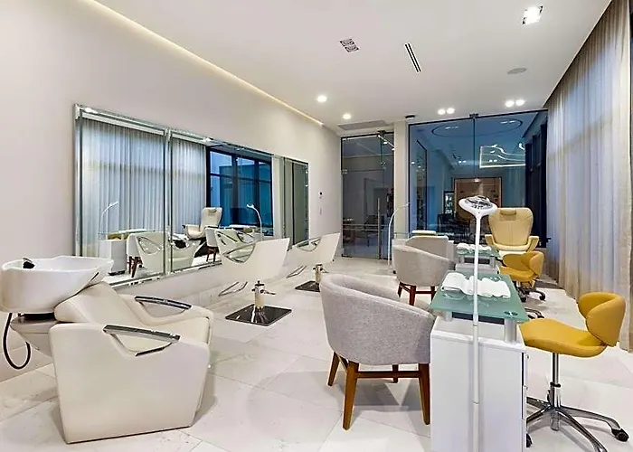 Hotel La Valencia & 4*