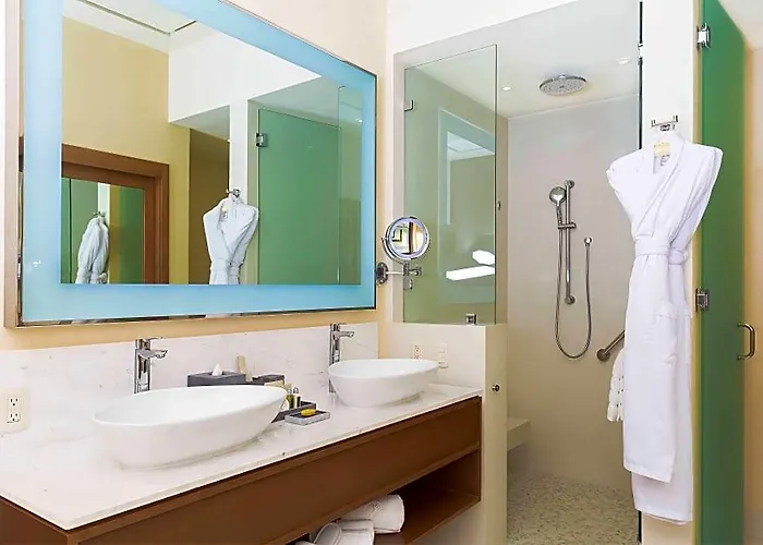 Hotel La Valencia &