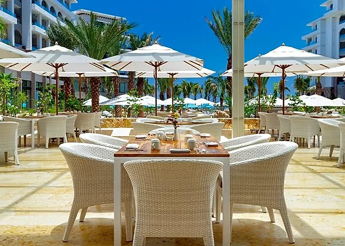 La Valencia &
